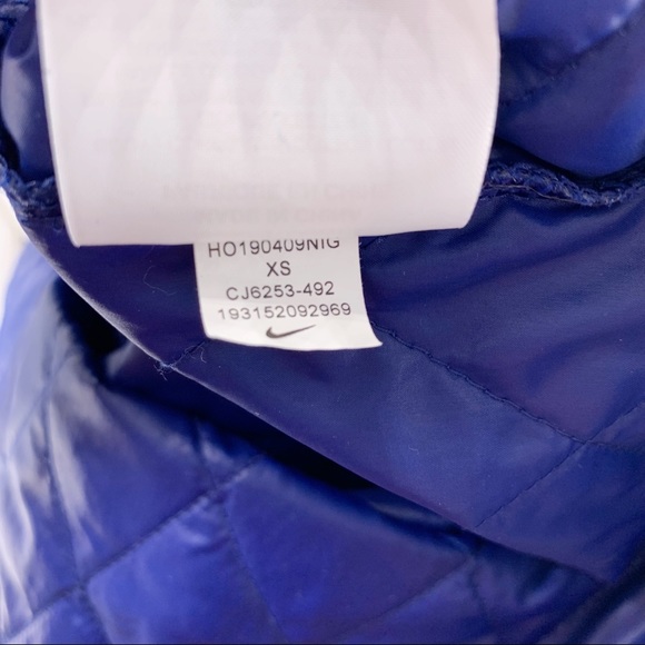 Nike Blue Quilted Hoodie - Picture 14 of 14